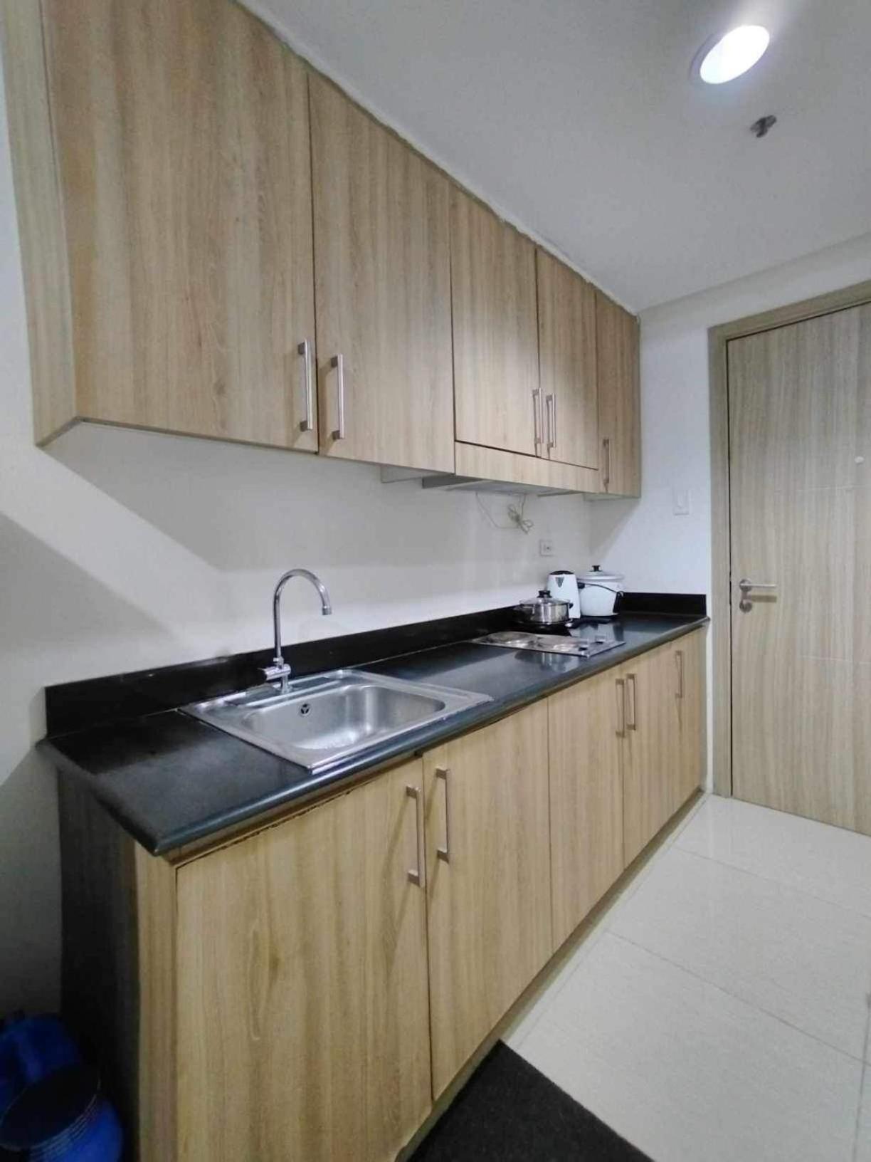 Shore 1 Residences - 1 Bedroom With Balcony Apartment