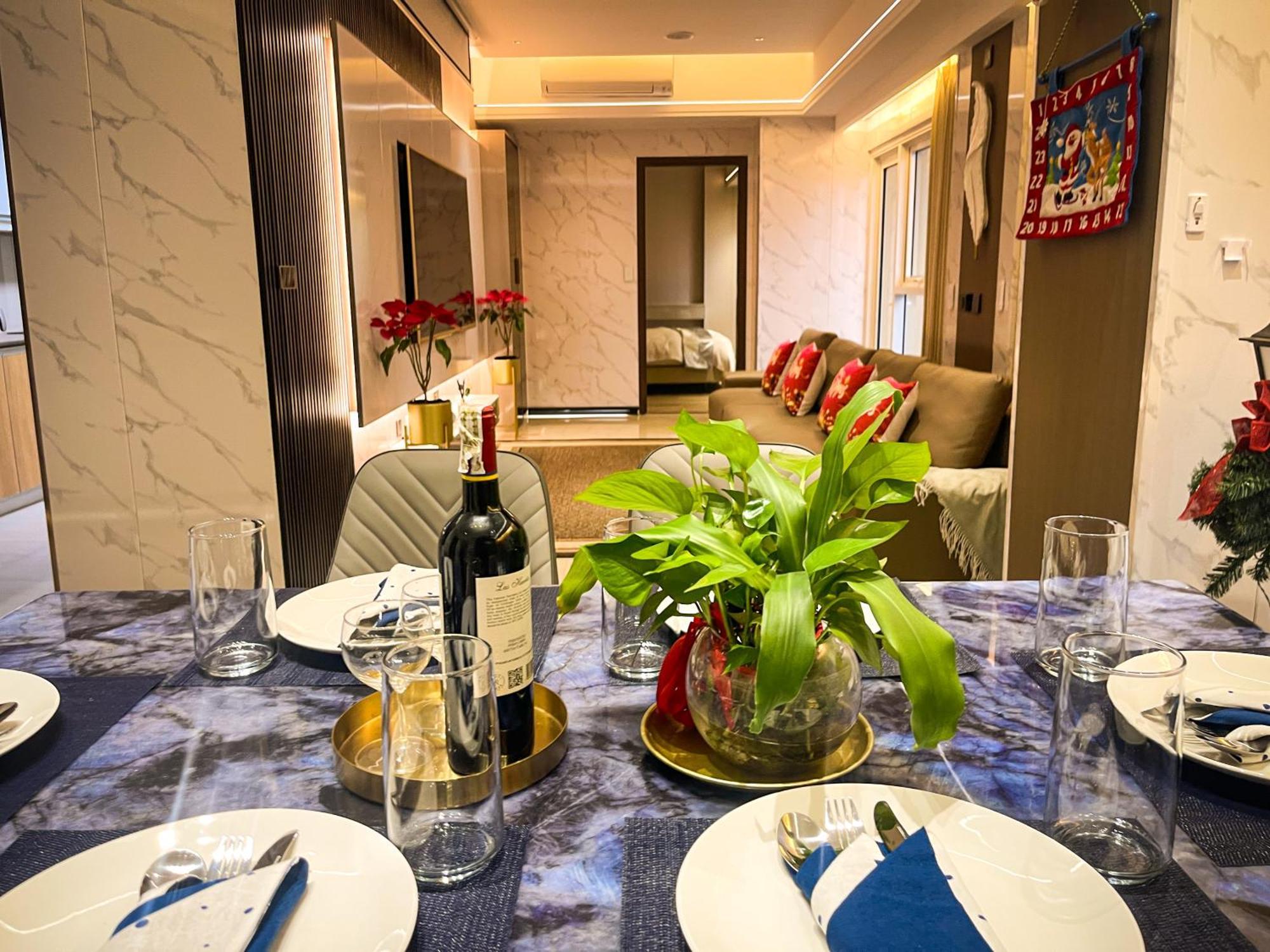 Modern Luxury 4br Bay Beside Okada Apartment Manila