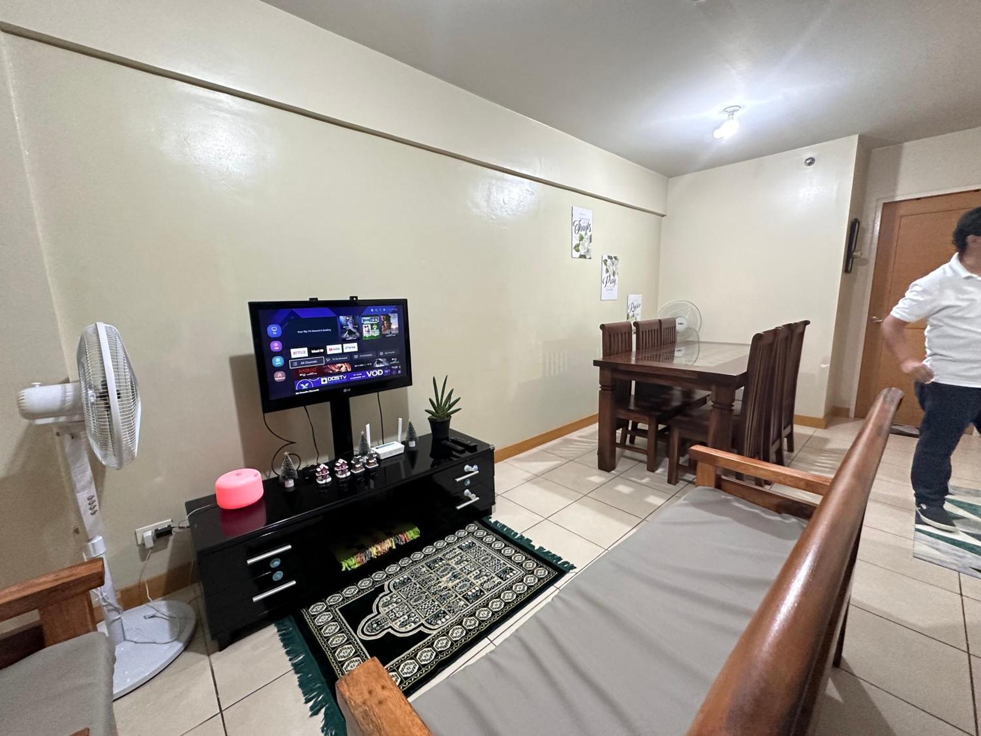 Homey Staycation In Taguig