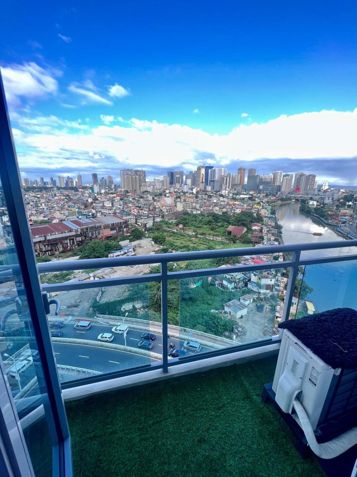 Acqua Private Residences -iguazu Tower - Mandaluyong Apartment
