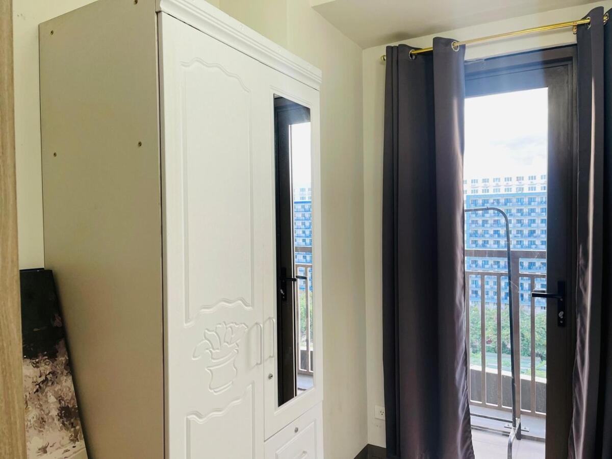 Apartment 1126 S Residences Smdc Near W Mall & Moa By Prime *