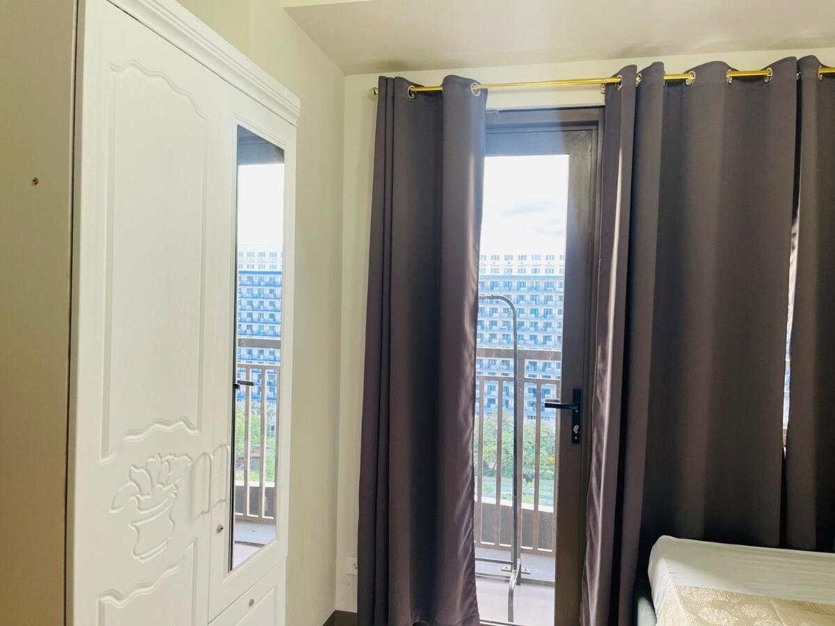 Apartment 1126 S Residences Smdc Near W Mall & Moa By Prime *