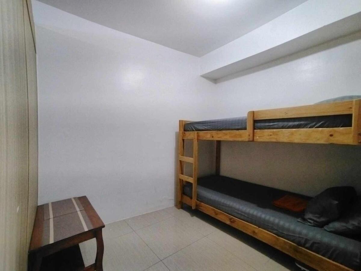 Apartment Shore 1 Residences Two Bedroom - Pool View