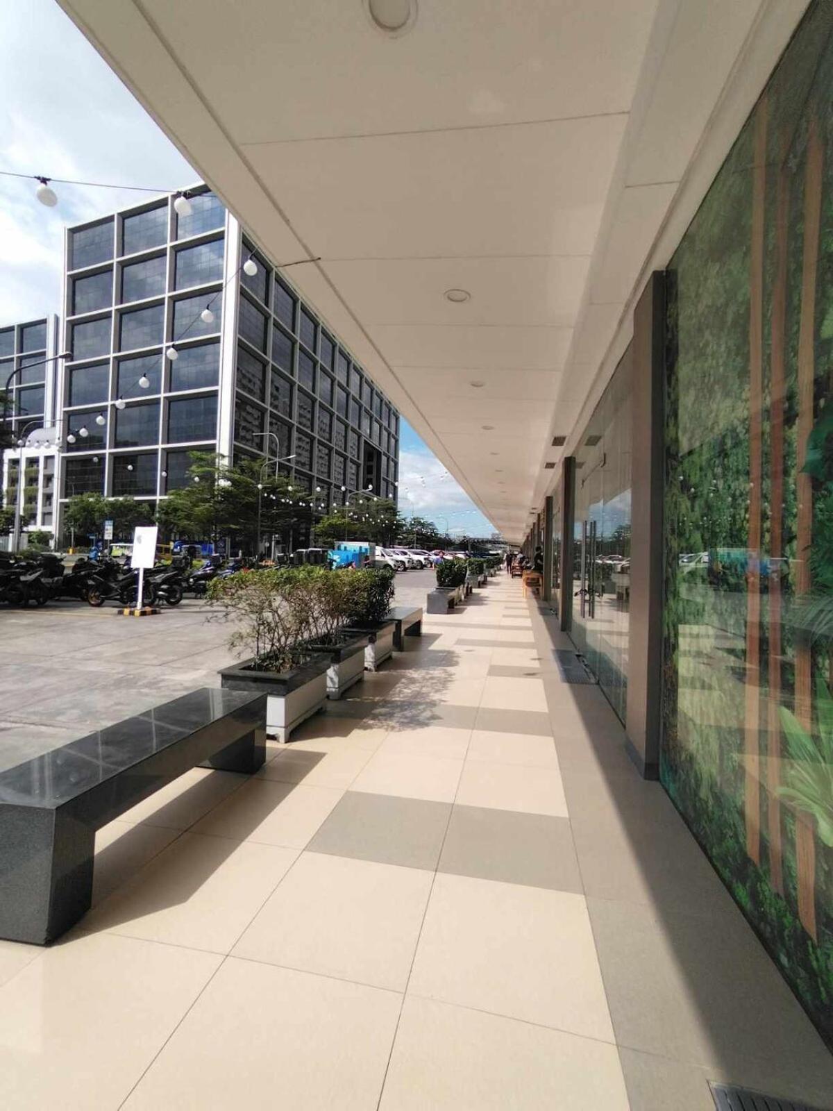 Shore 1 Residences Two Bedroom - Pool View Apartment