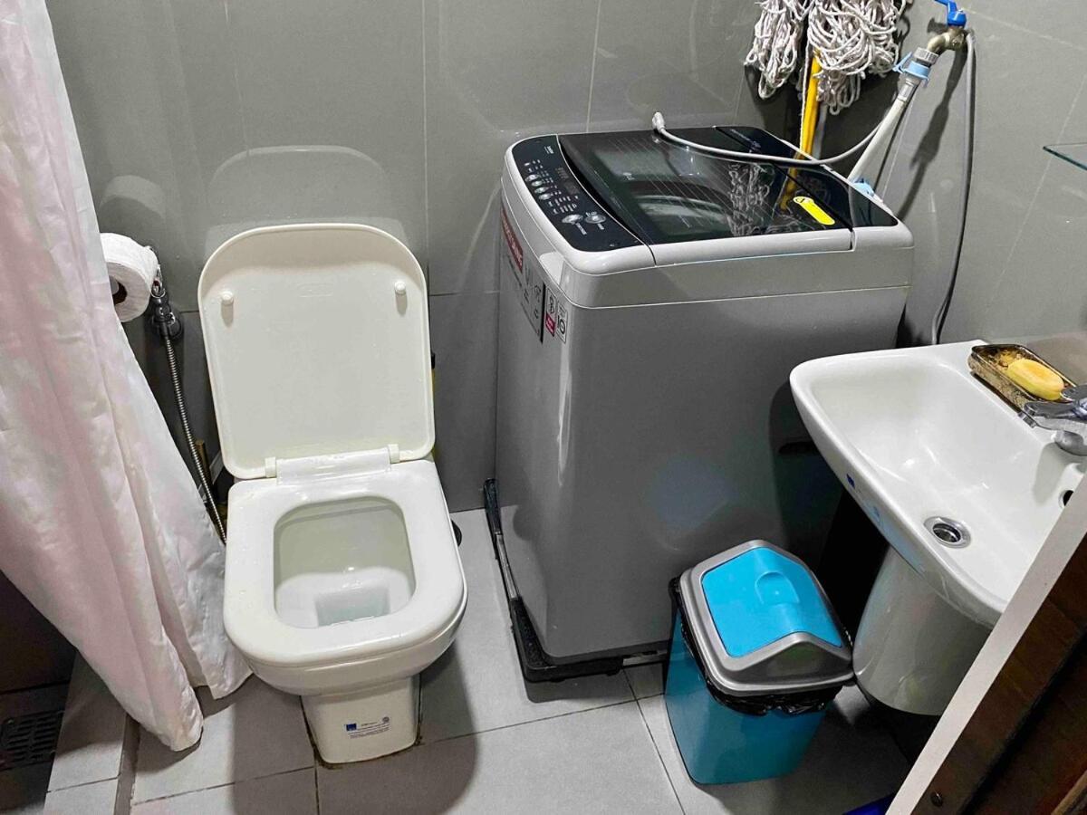 Apartment Makati Broadway Bliss Golden Spot Gym Swim Park 300 Mbps 1940 Manila