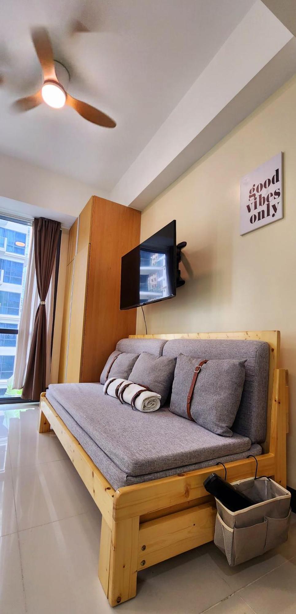 Cozy Family 8 Mins Walk To The Venice Grand Canal Mall Manila
