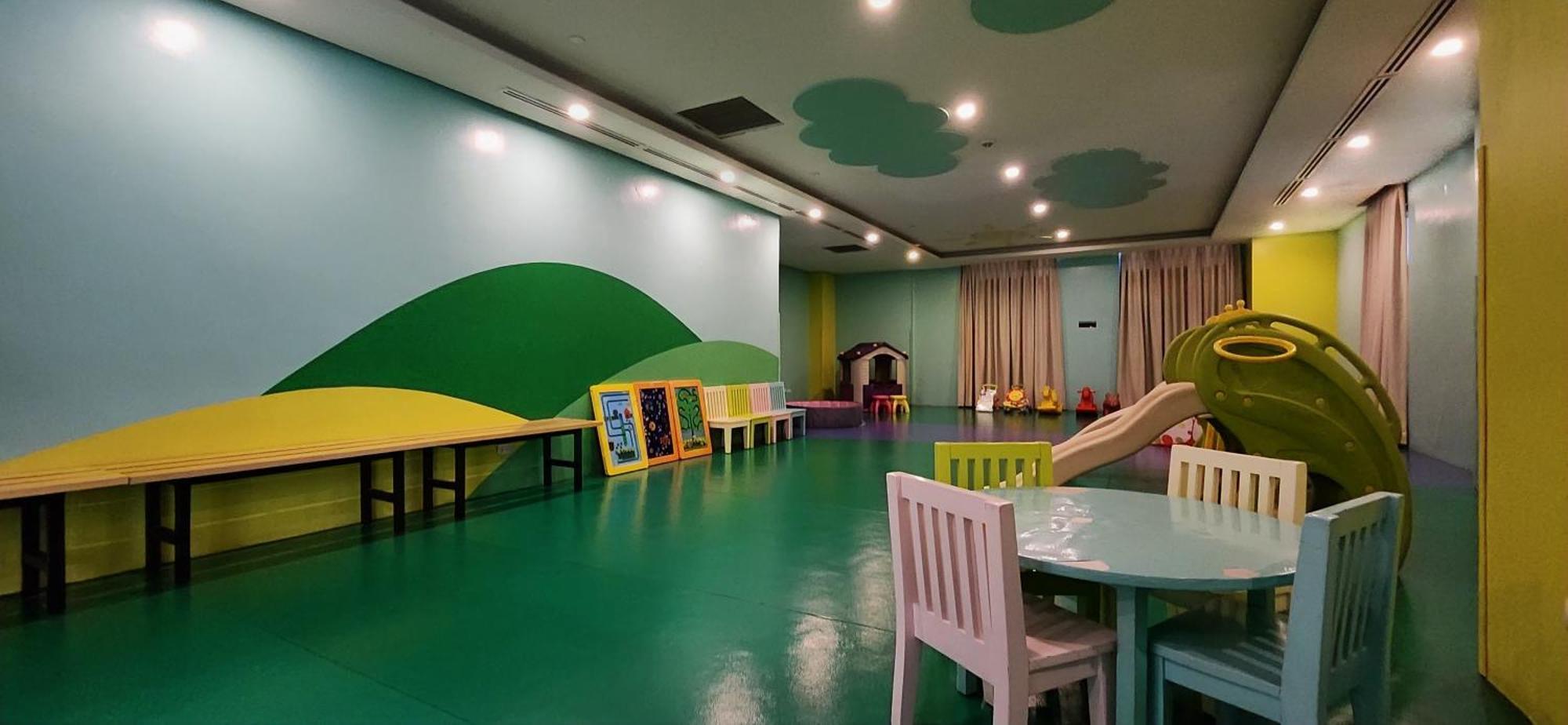 Cozy Family 8 Mins Walk To The Venice Grand Canal Mall Manila