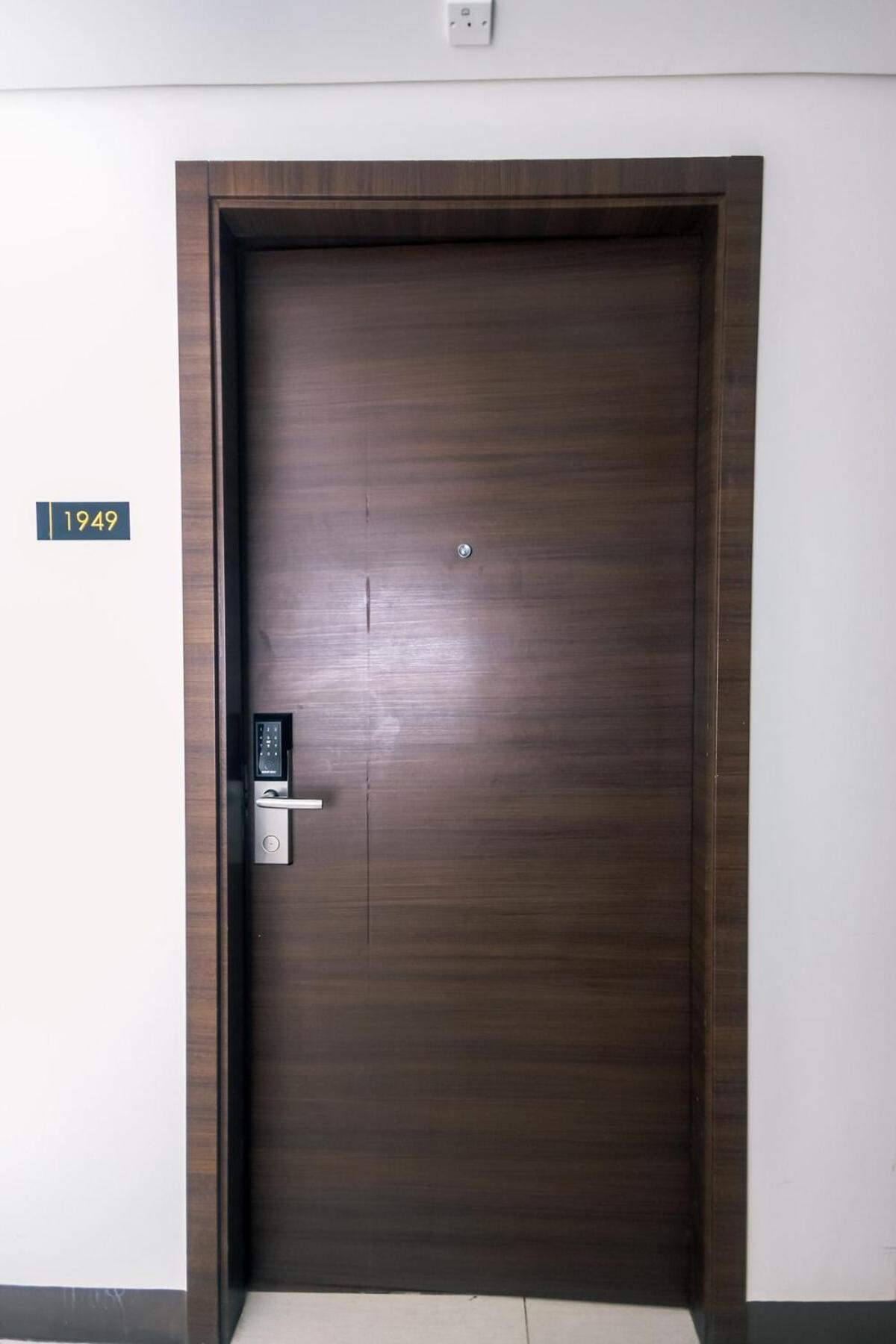 2 Bedroom Makati Urban Playground Air Gym Swim Park 1949 Apartment *