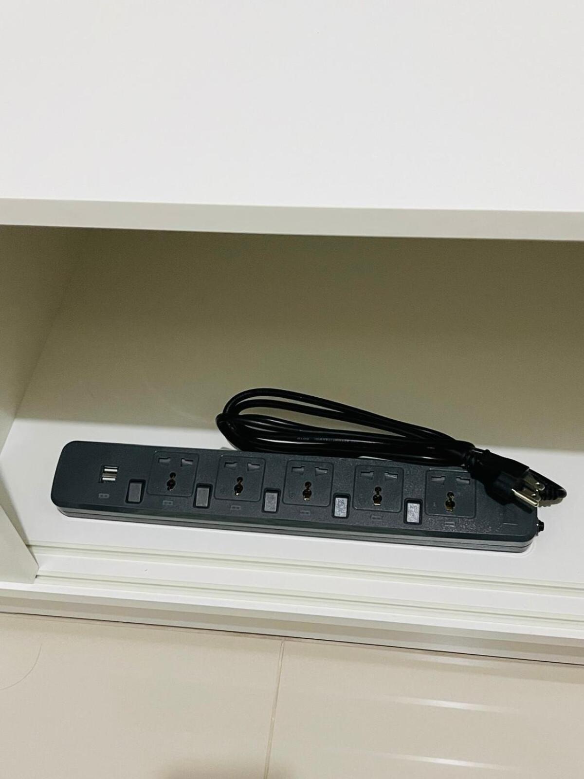 Apartment 1br Luxury Bed, Movie Room, Swimming Pool Access