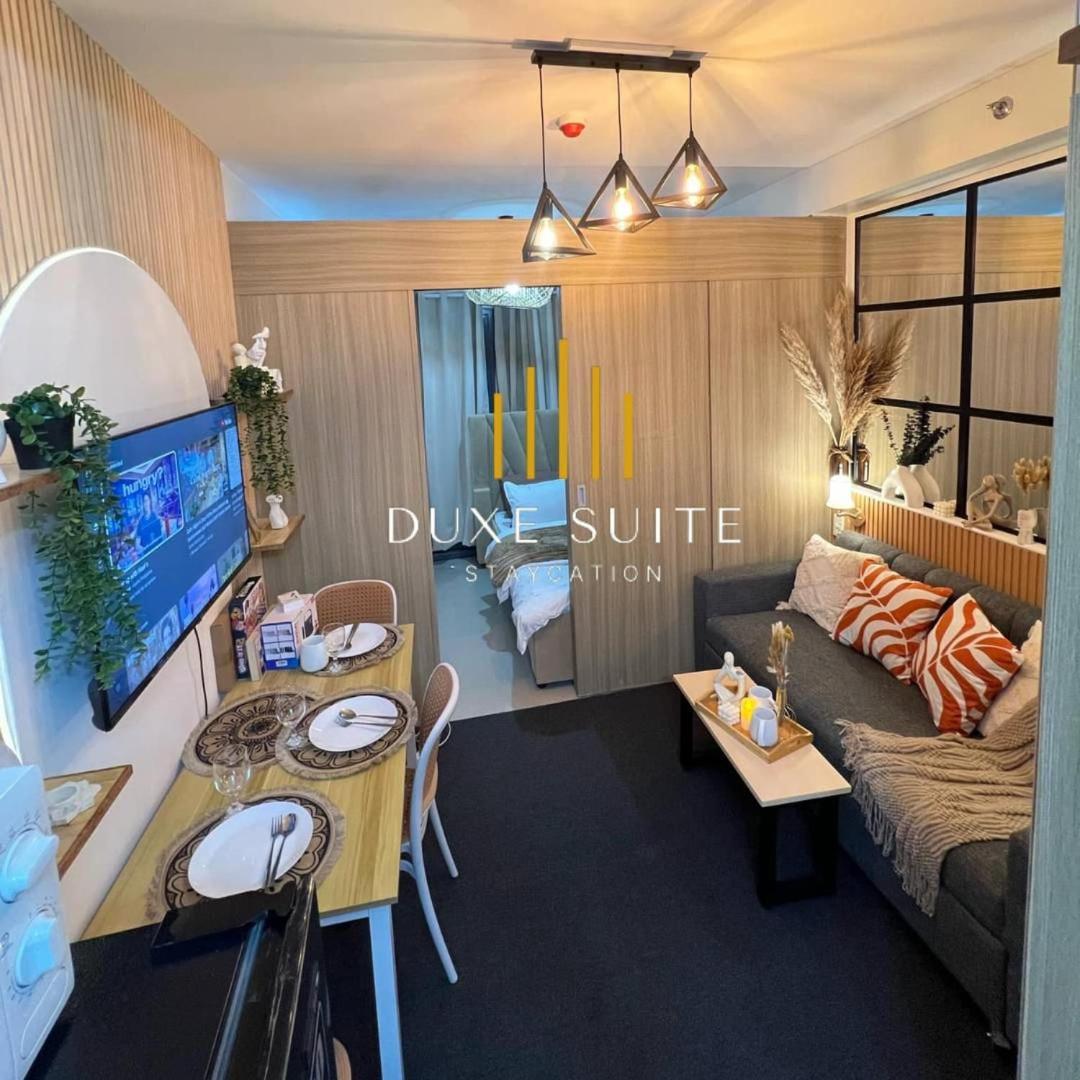 Walking Distance To Moa - Duxe Staycation6