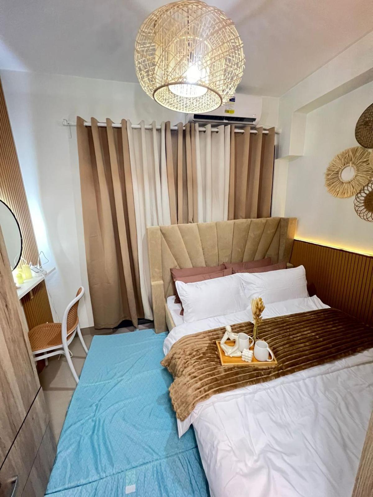 Walking Distance To Moa - Duxe Staycation6