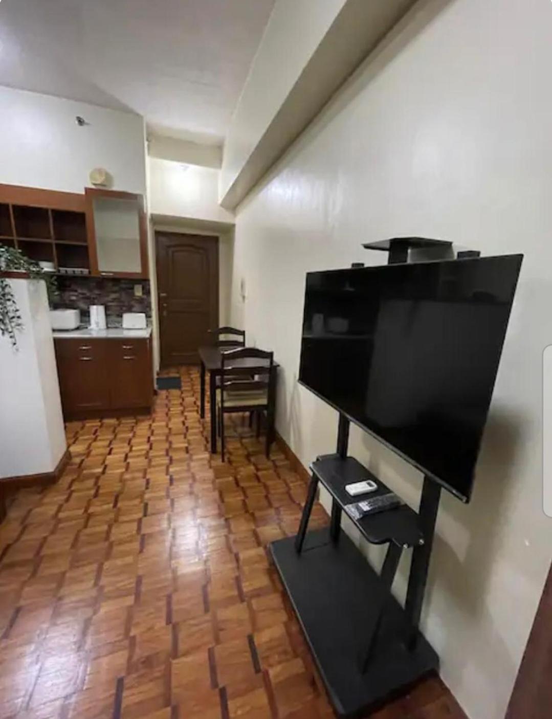 Gorgeous&specious Across Greenbelt 5 Apartment