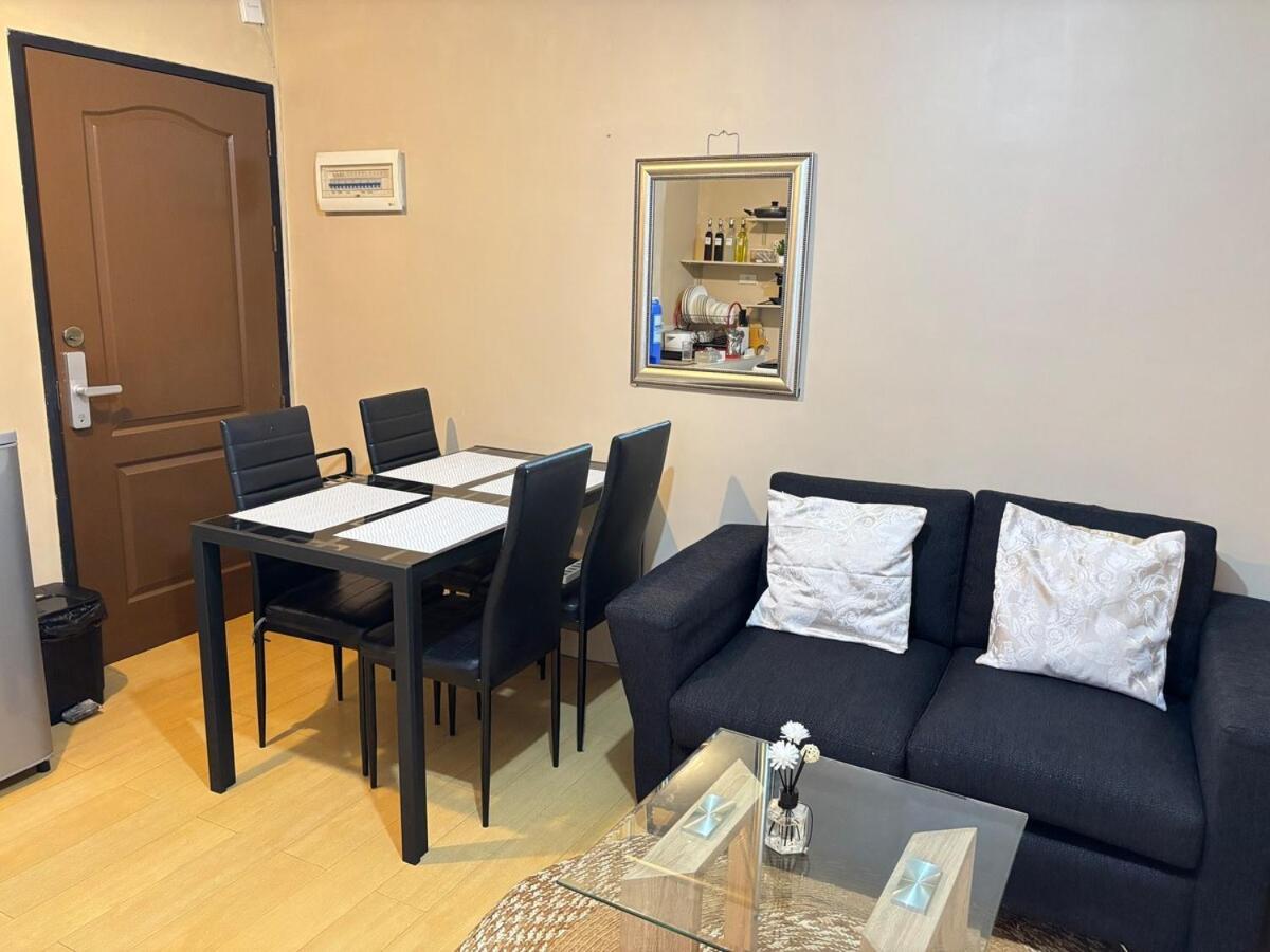 Cozy 2br Free Pool Access * Manila