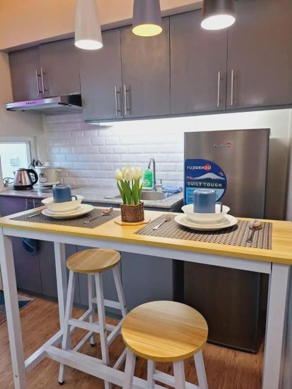 Apartment Urban Deca Homes Campville Manila