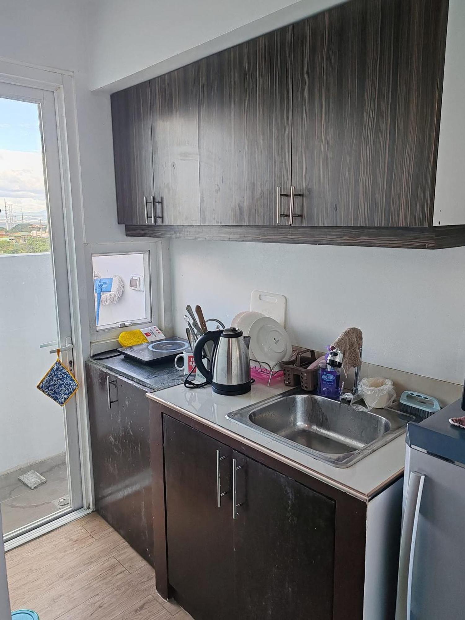 Apartment Urban Deca Homes Campville Manila