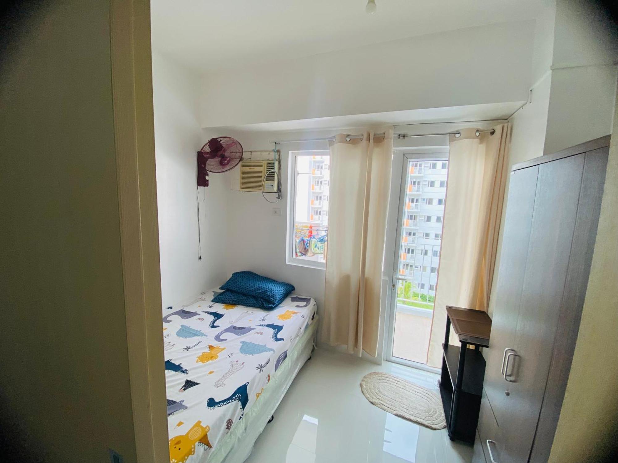 Field Residences 1bedroom Condo-free Wifi, Near In Naia Terminal * Manila