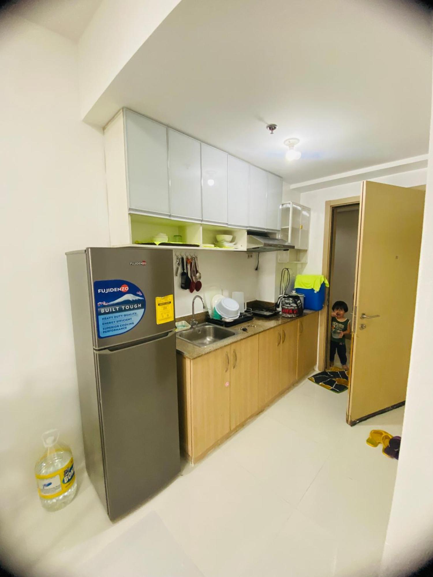 Field Residences 1bedroom Condo-free Wifi, Near In Naia Terminal Inn Manila