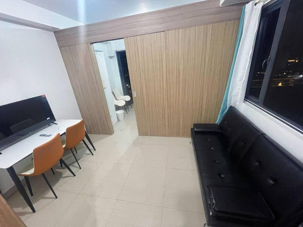 Shore 2 Residences Moa Naia *
