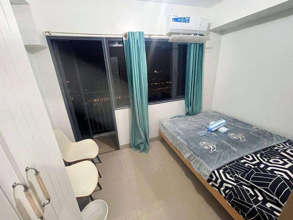 Shore 2 Residences Moa Naia Apartment Manila