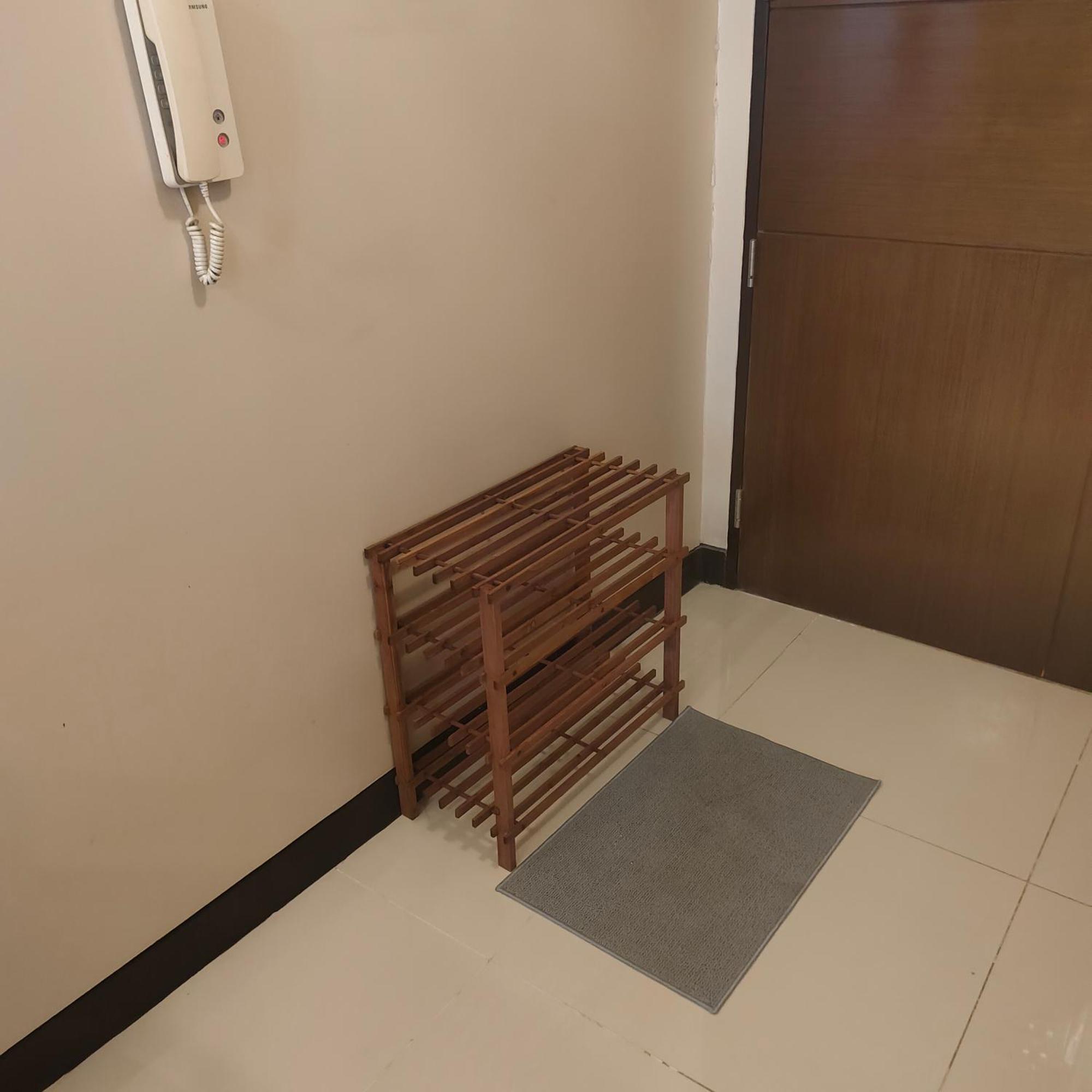 Unit In Manhattan Heights, Cubao