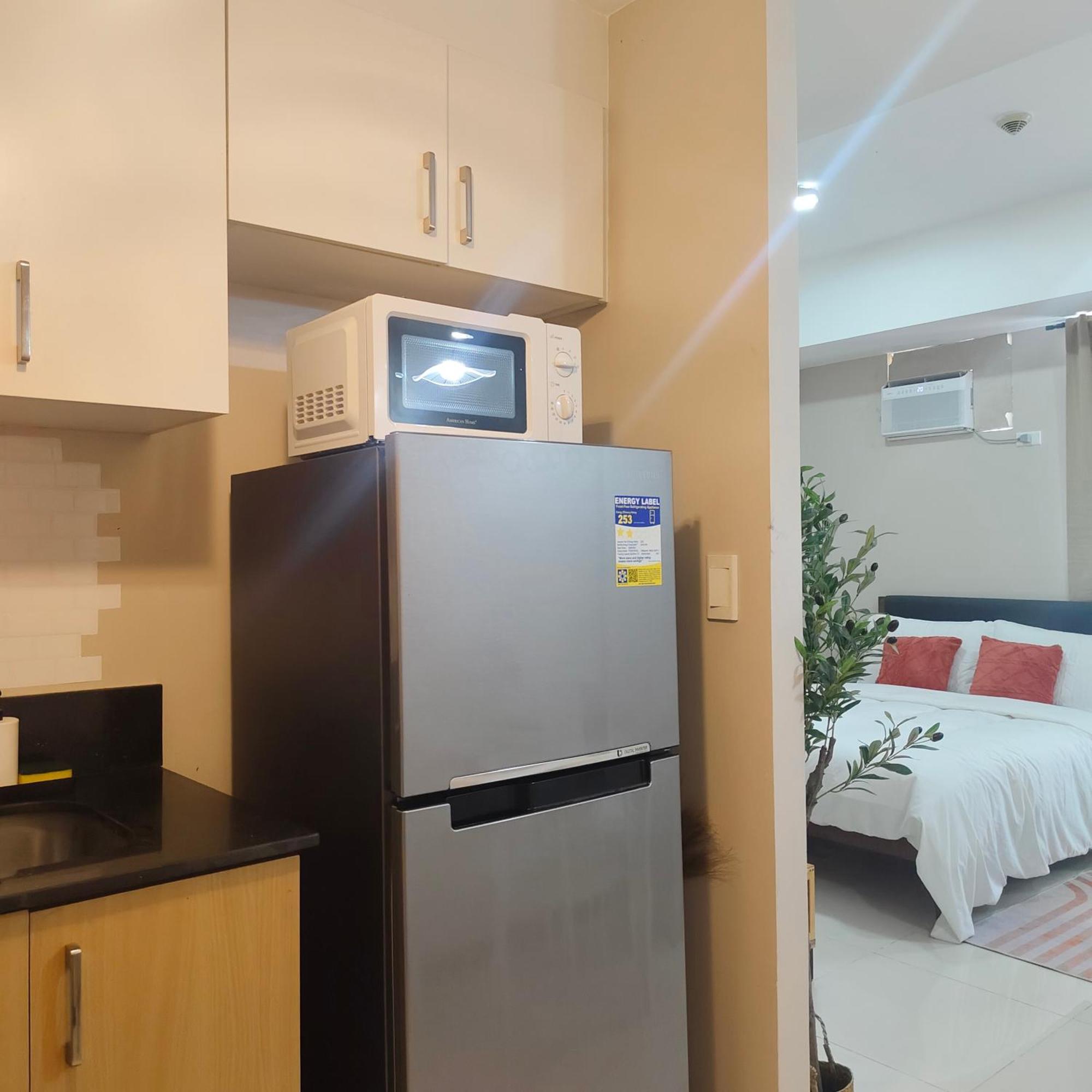Unit In Manhattan Heights, Cubao Manila