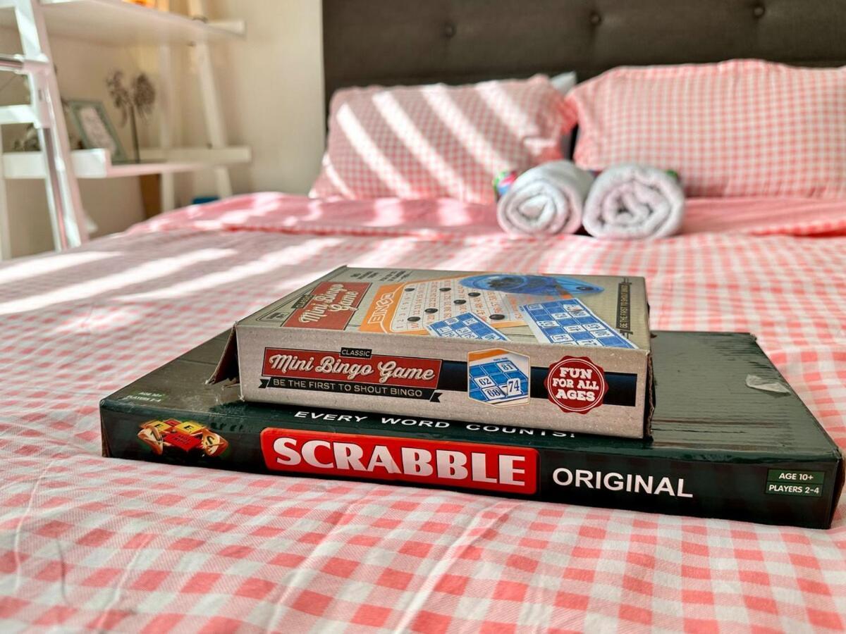 Summer Pod Basketball, Pool, Board Games Apartment