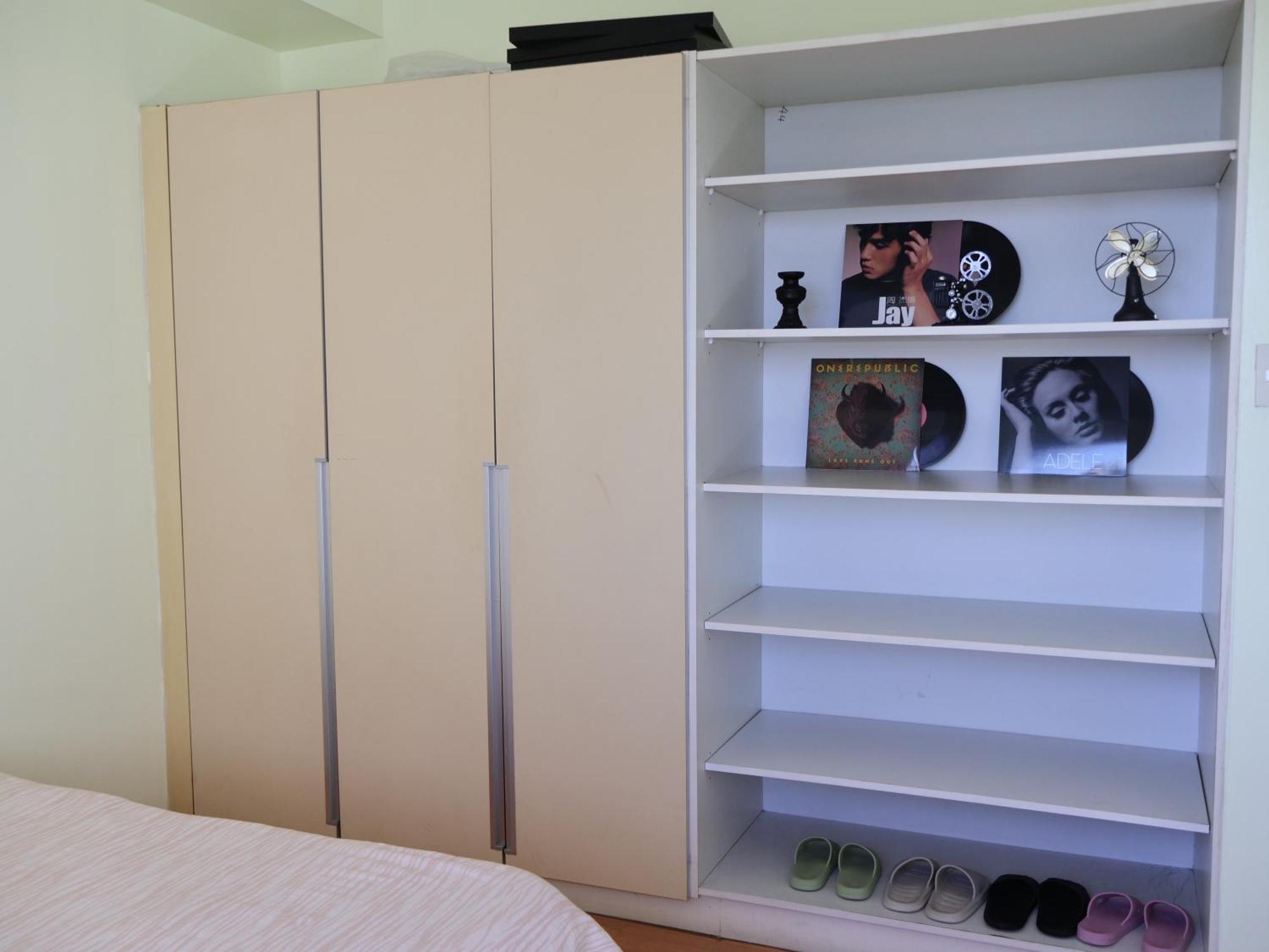 Simple&convience 1br In Bgc Near Hight Street Sm Aura Apartment *