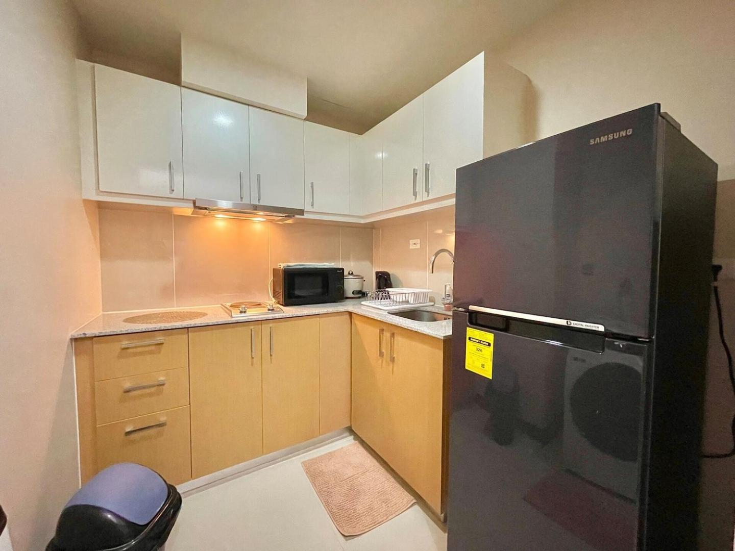 Prime Bgc Near Grand Hyatt #upt131q Holiday home *