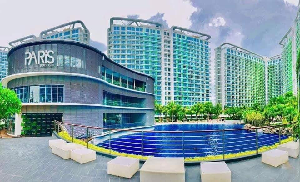 Serene Hideout At Azure Manila