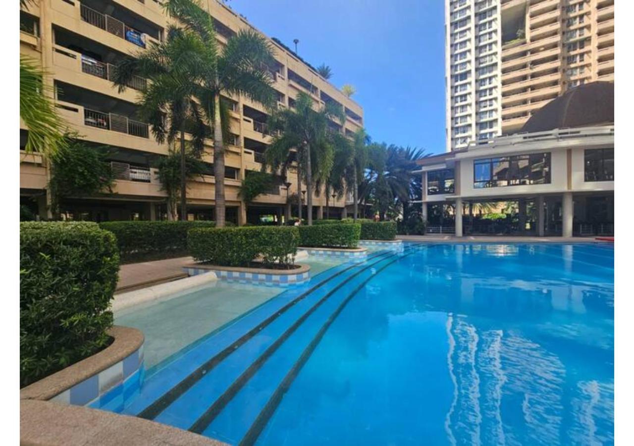Apartment Verde, Tivoli Garden Residences