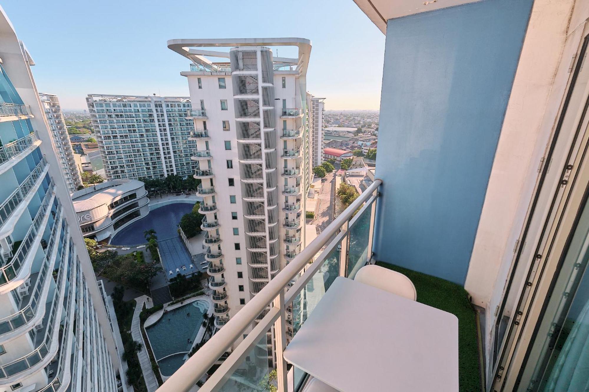 Apartment Bahamas Tower Azure Urban Residences By Nestled Nook Manila