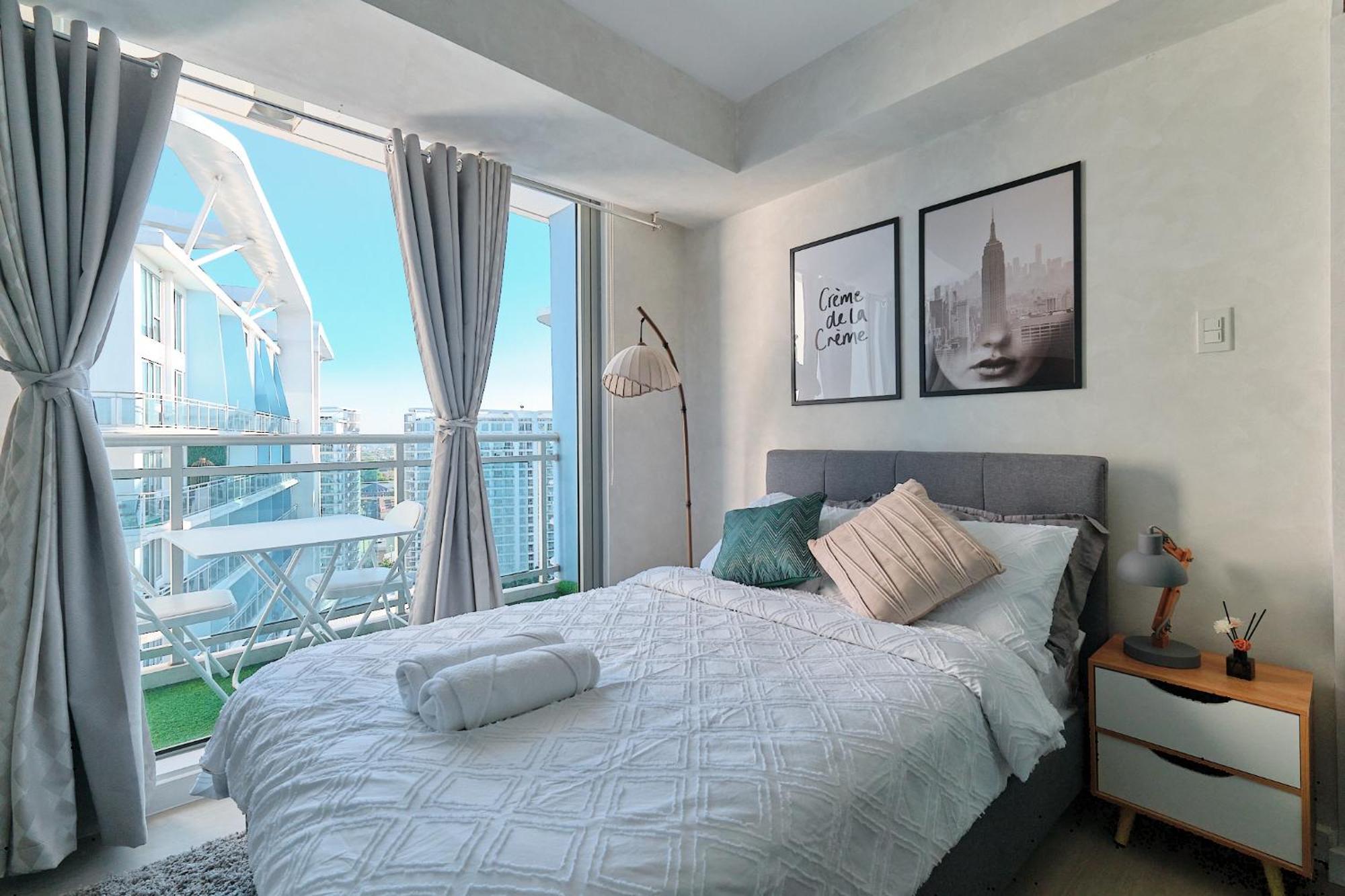 Apartment Bahamas Tower Azure Urban Residences By Nestled Nook