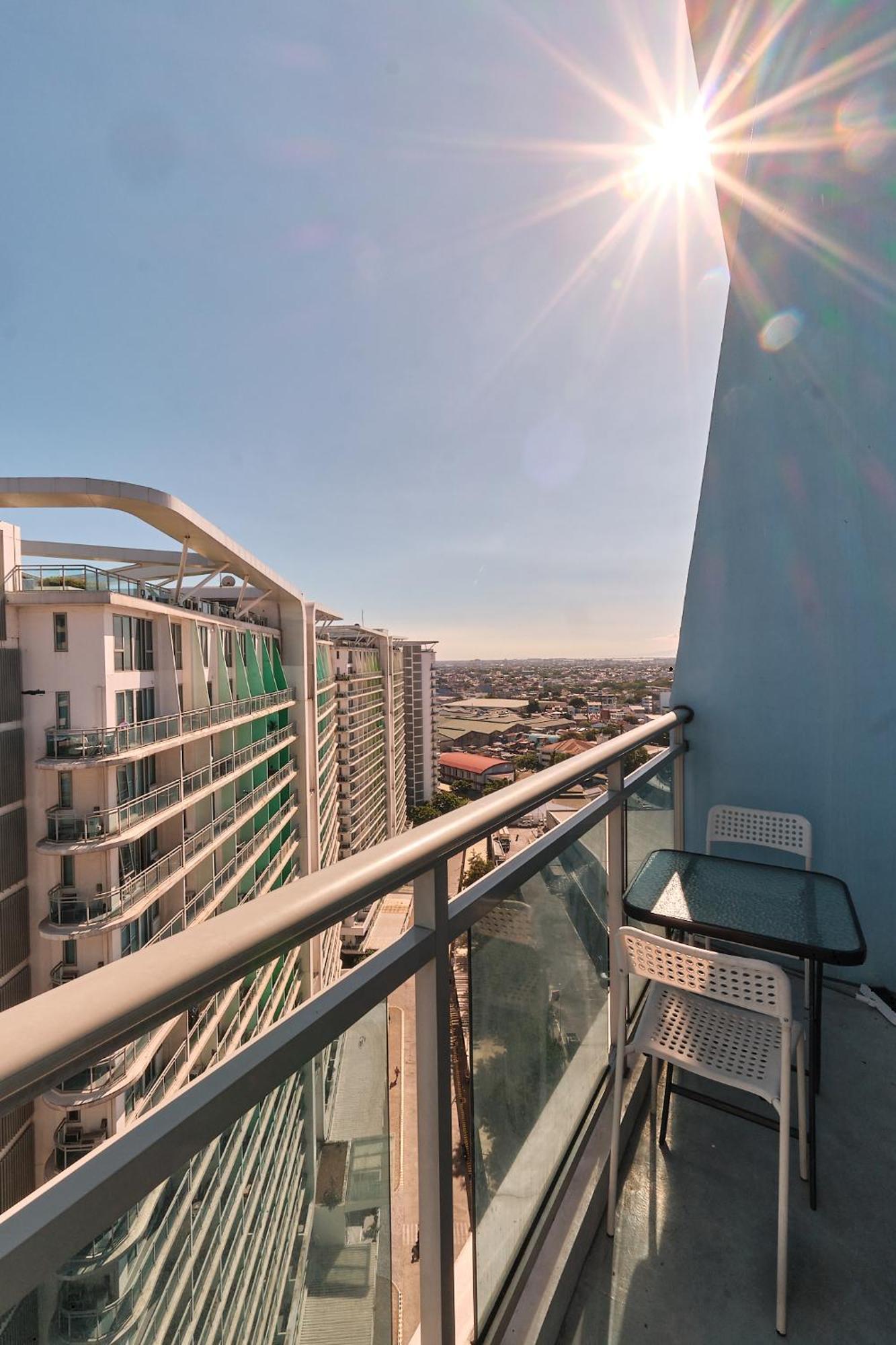 Apartment Bahamas Tower Azure Urban Residences By Nestled Nook *
