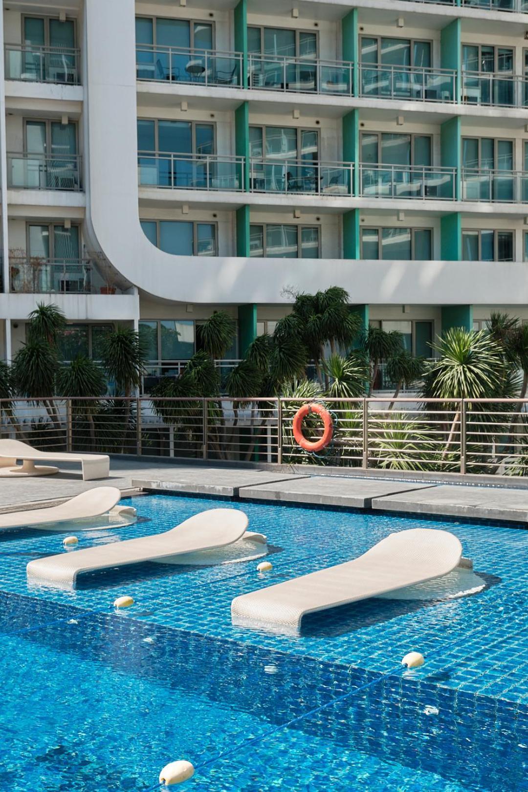 Bahamas Tower Azure Urban Residences By Nestled Nook