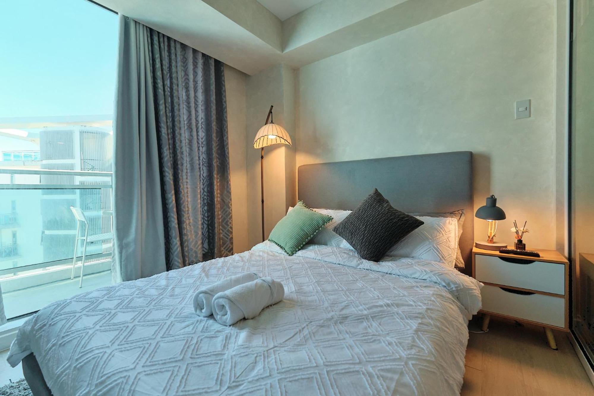 Bahamas Tower Azure Urban Residences By Nestled Nook *