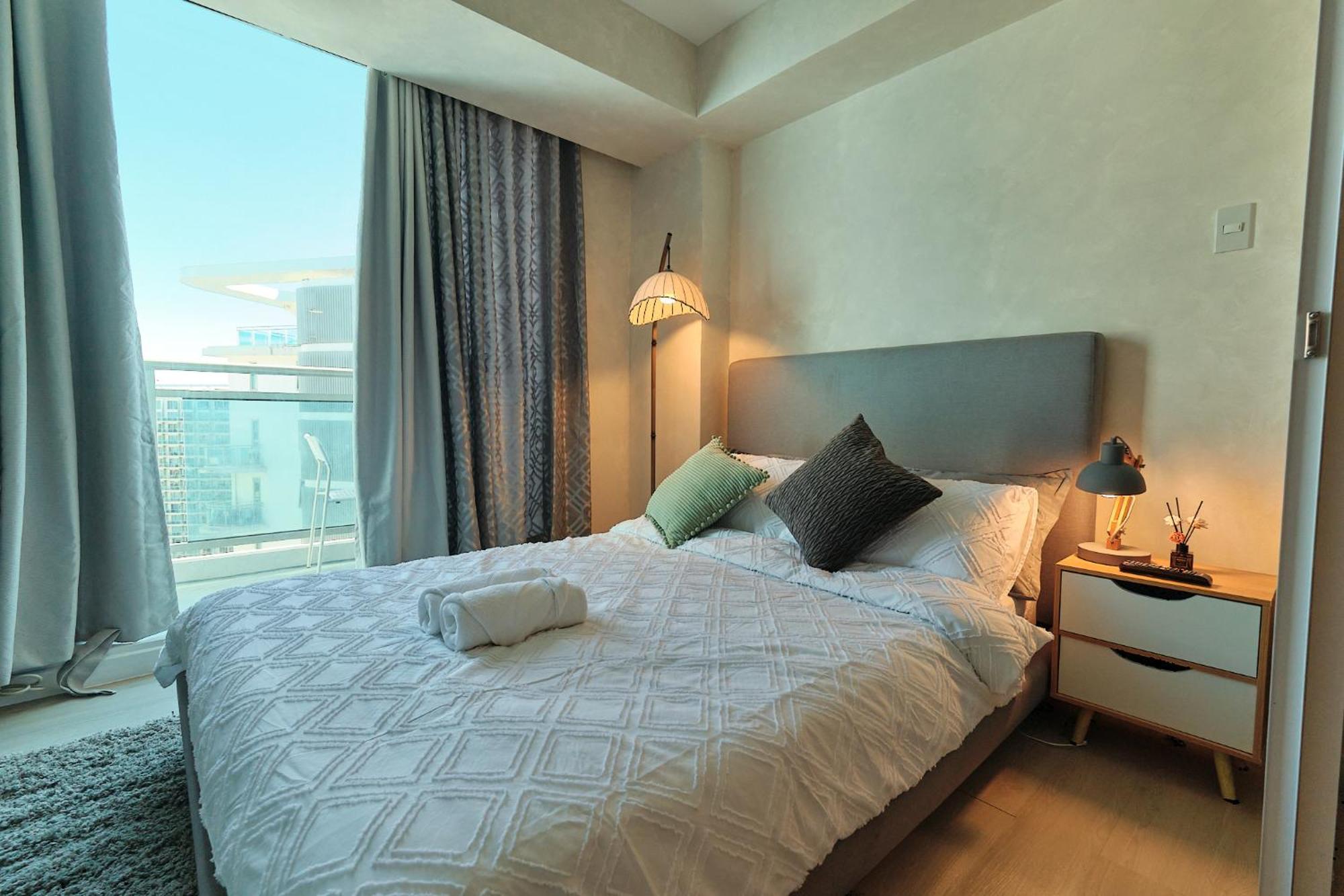 Bahamas Tower Azure Urban Residences By Nestled Nook Manila