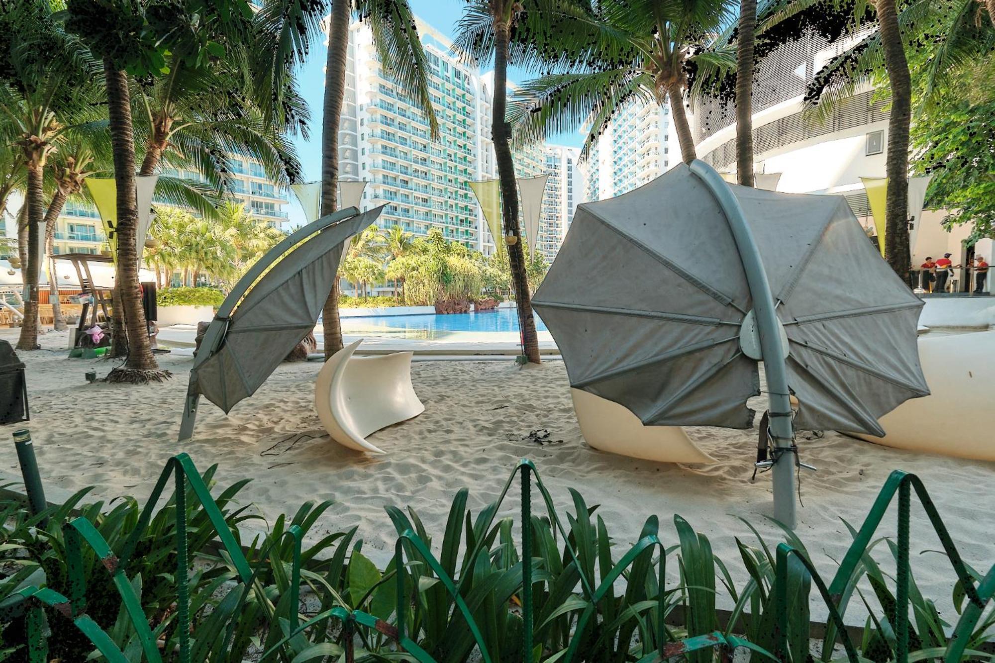 Bahamas Tower Azure Urban Residences By Nestled Nook * Manila