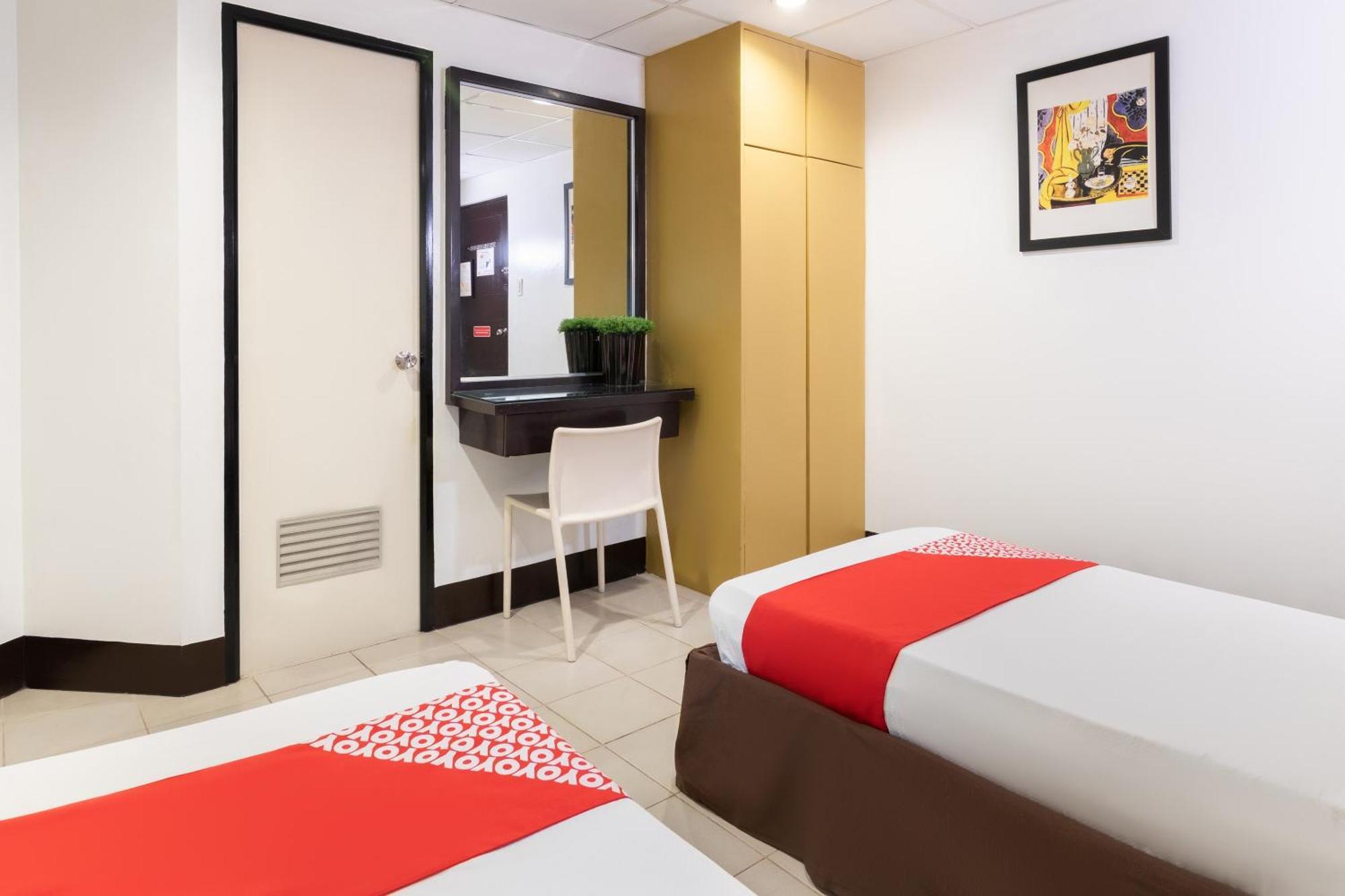 Orange Nest 3* Manila
