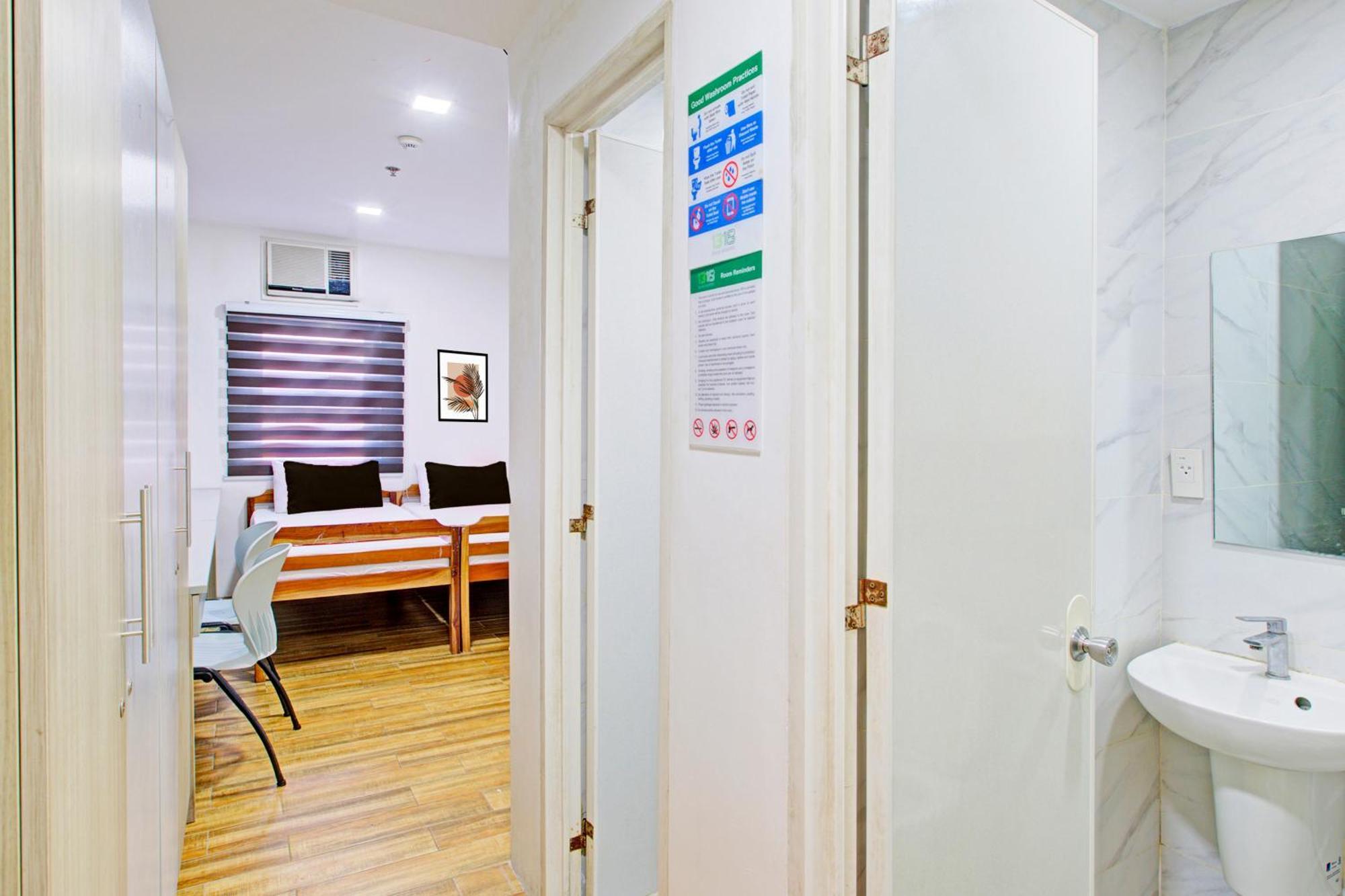 Townhouse 1318 Residences Hotel 2*
