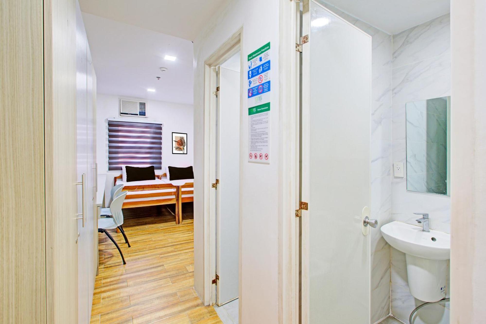 Hotel Townhouse 1318 Residences 2*