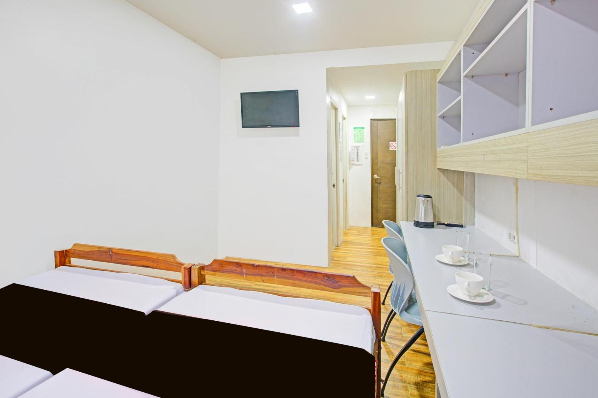 Townhouse 1318 Residences 2*