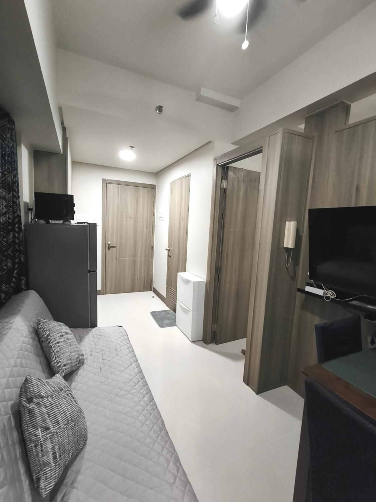 Apartment 2 Bedroom Near Picc, Ccp, Wtc & Star At Coast Residences, Pasay Manila
