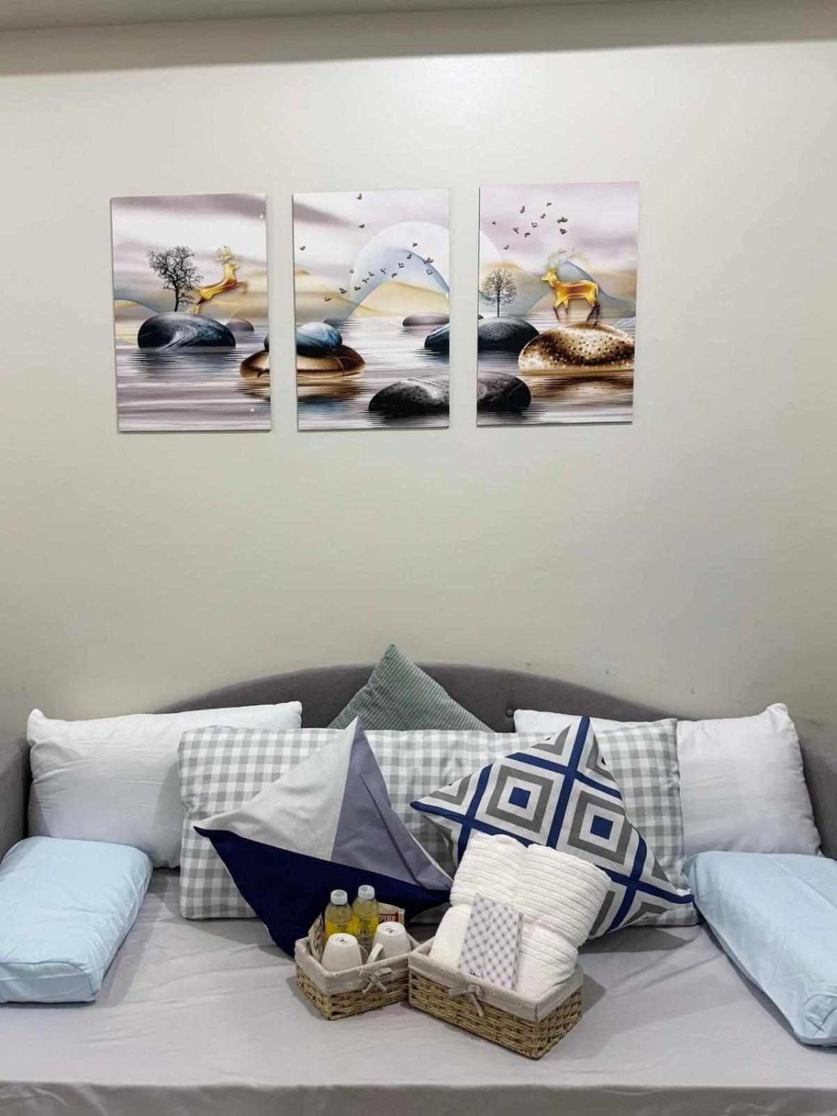 Apartment Clarquin Residences - Shore 3 Residences Tower 2 Manila
