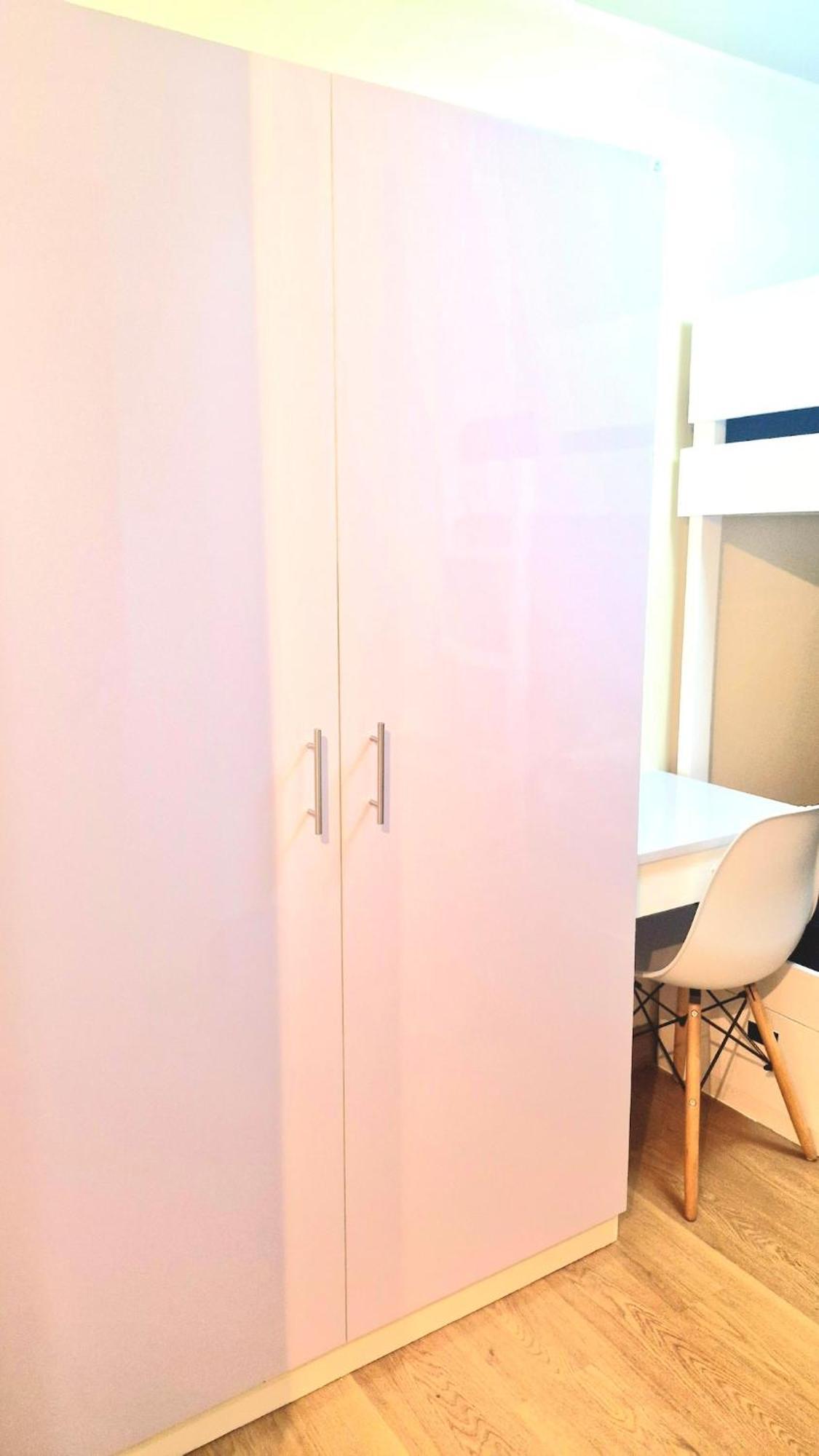 Apartment Veronica Grey's Staycation 2br