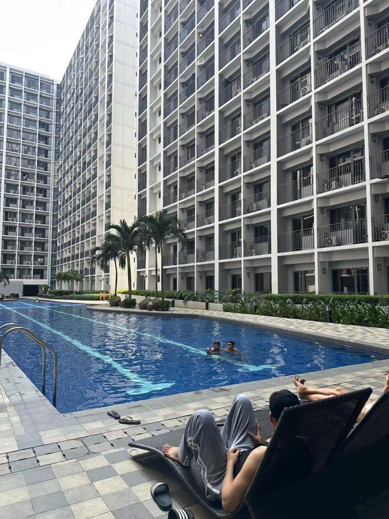 In Pasay With Pool View Aparthotel *
