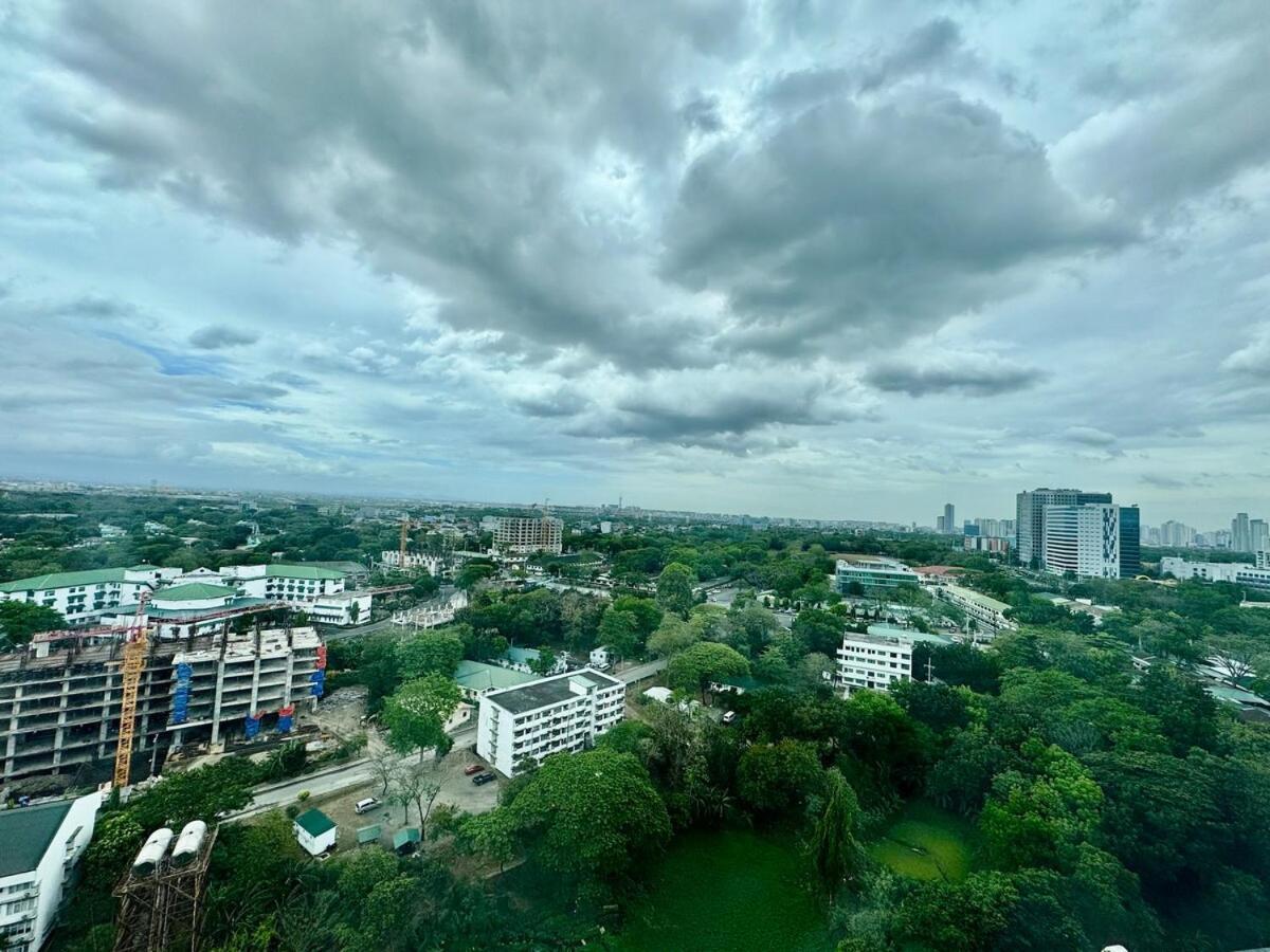 Cozy At Mckinley Hill Bgc Apartment *