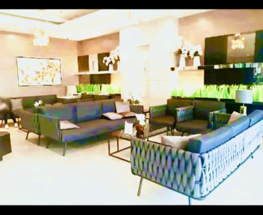 The Promenade - Sm North Grass Residences Qc Mla * Manila