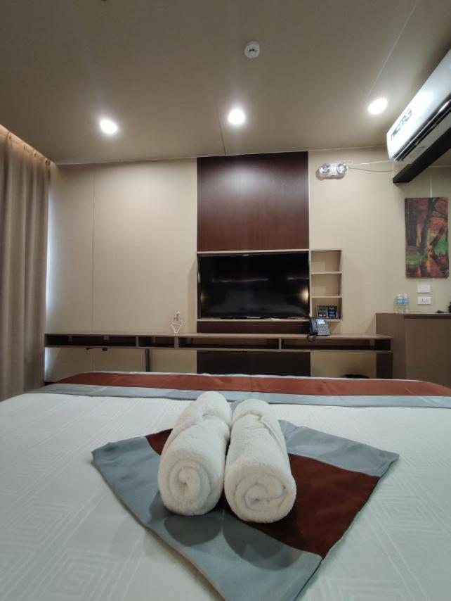 Hotel Skyport *
