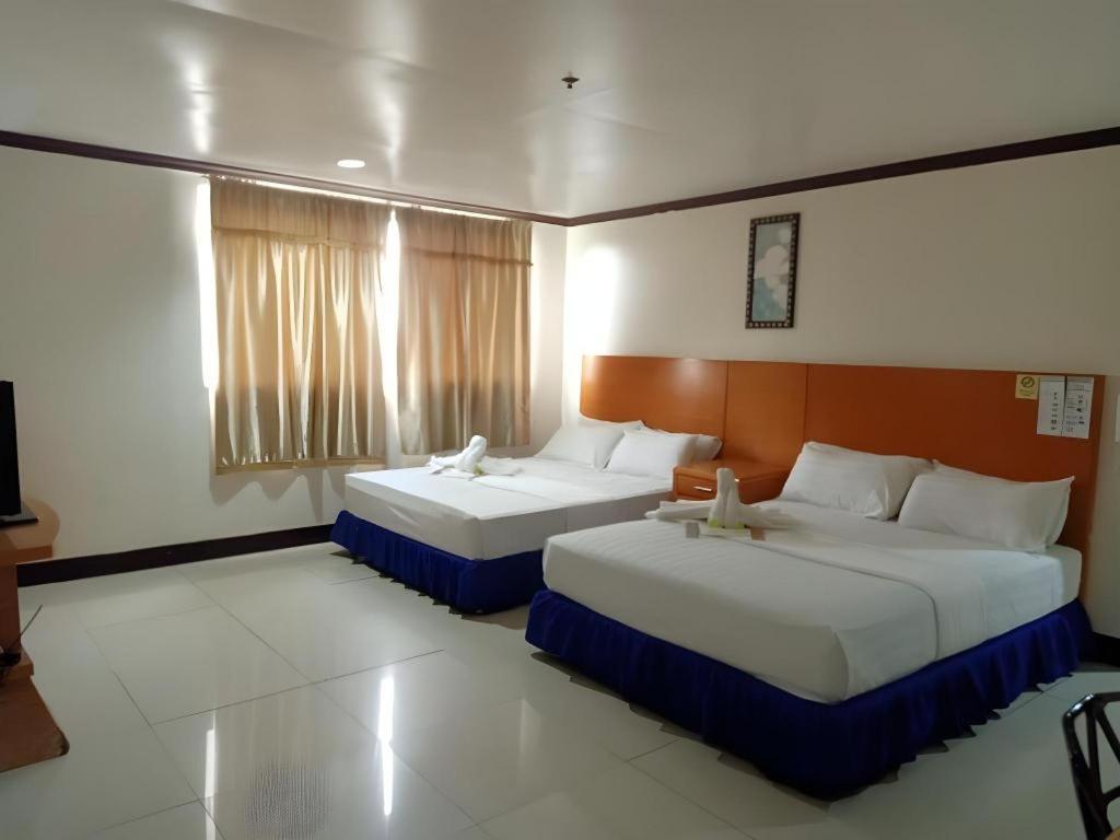 Hotel Jeamco Royal - Pasig *