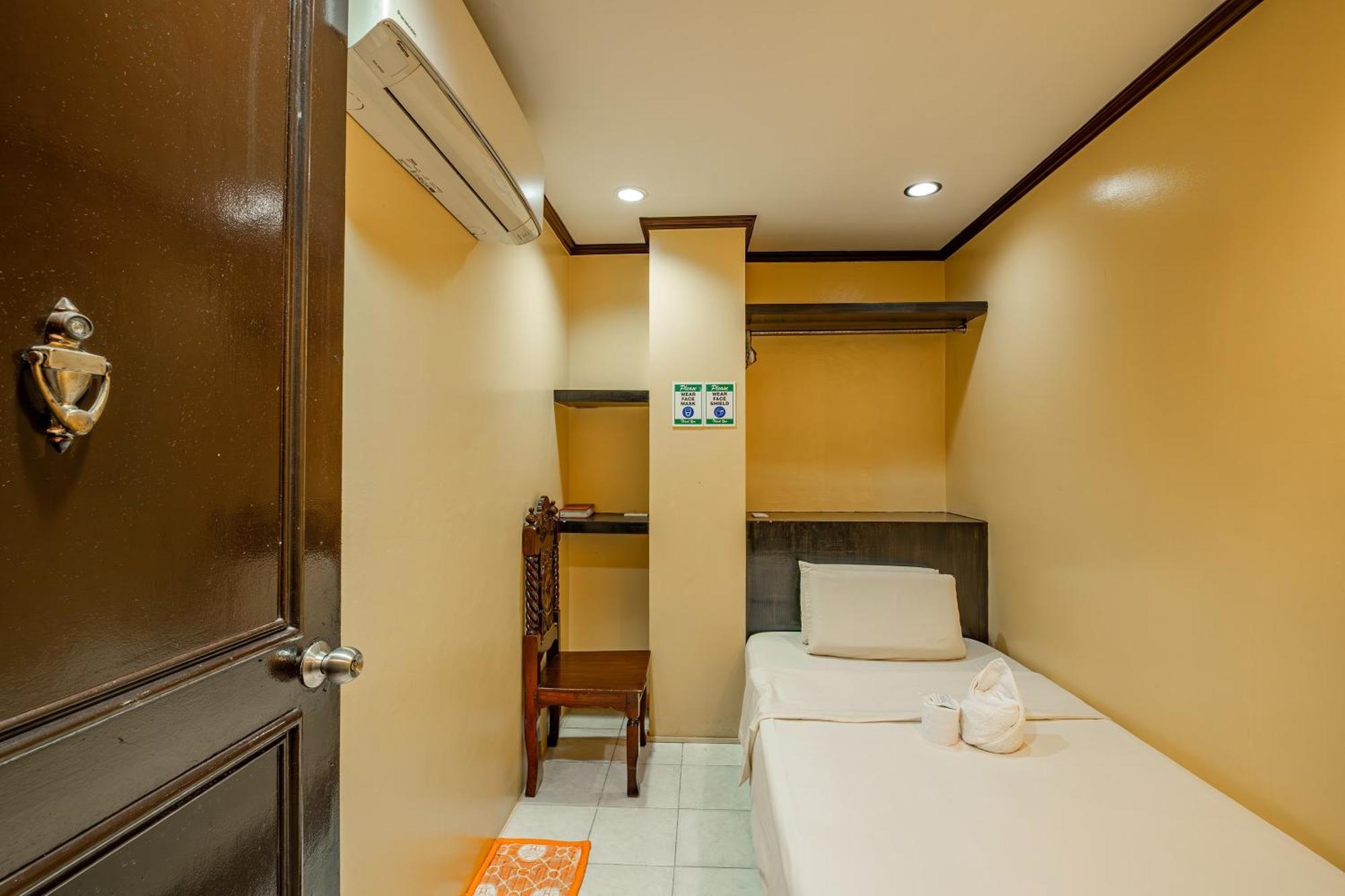 Hotel Juliano 2* Manila
